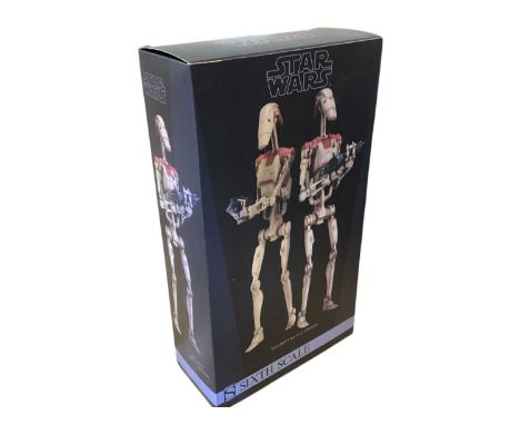 Star Wars Sideshow 1/6th Scale action figure Security Battle Droids.