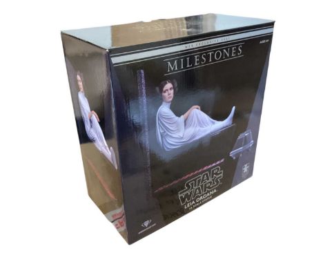 Star Wars Milestones, Gentle Giant 1/6th Scale limited edition 257/500 action figure, Leia Organa.