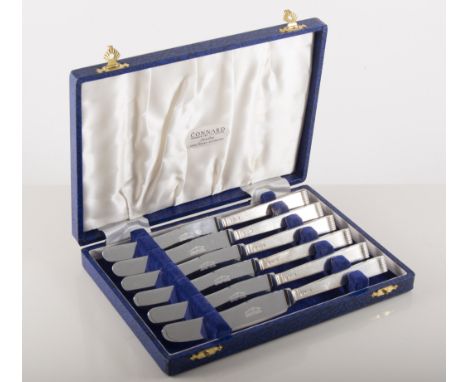 Cased sets of silver cutlery, cased set of six teaspoons, pierced handles Sheffield 1919, cased set of six coffee spoons with