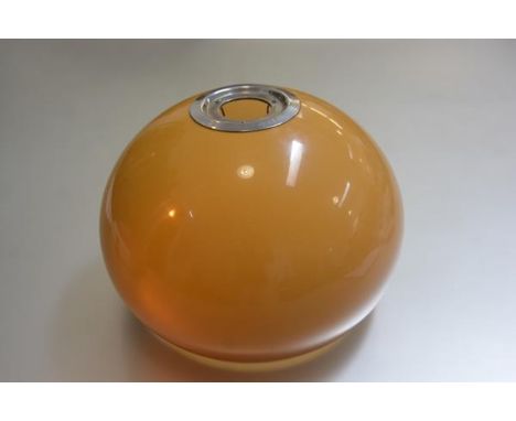 A Italian 1970s mushroom acrylic shaded yellow to brown light shade by Guzzini (h.21cm x 25cm)