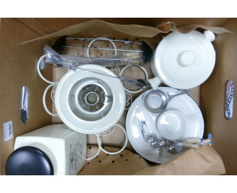 Ceramic Fondue Set: with stand and spoons 