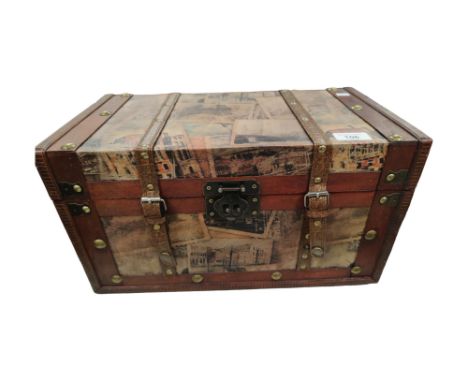 VINTAGE STYLE TRAVEL TRUNK 