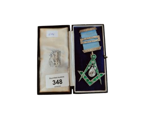 SILVER AND ENAMEL MASONIC JEWEL INSCRIBED TO REAR 'PRESENTED TO DAVID. C QUAIL WORSHIPFUL MASTER 1933'