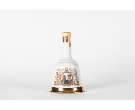 Scotland - Whisky / Bell's Royal Wedding 1981Charles and Diana Scotland - Whisky / Bell's Royal Wedding 1981Charles and Diana