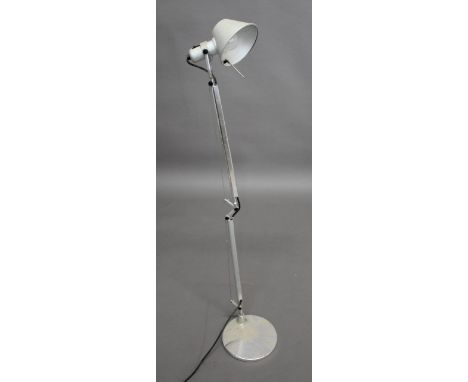 ARTEMIDE TOLOMEO DESIGNER LAMP designed by Michele de Lucchi &amp; G Fassina, a free standing adjustable chrome lamp with met