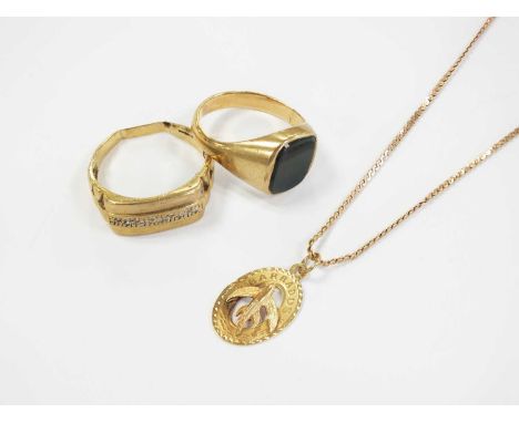 A 9ct gold diamond set signet ring, together with a bloodstone set signet ring and a yellow metal 'Barbados' pendant suspende