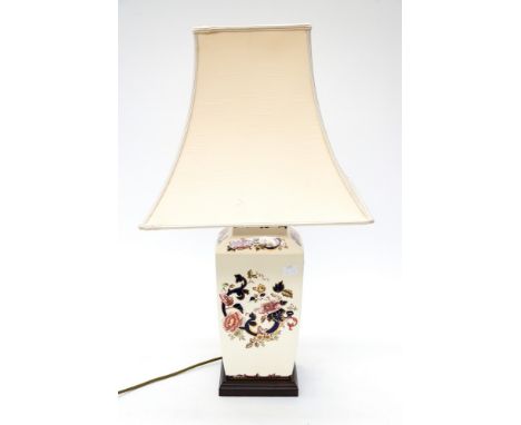 A recent Mason's ironstone Mandalay table lamp with shade 