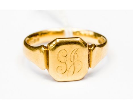 A gentlemans 18ct gold signet ring, approx 11.6gms, ring size Y