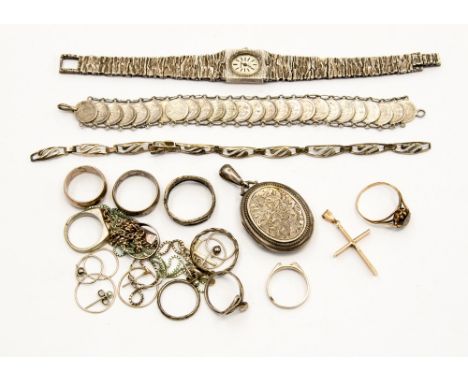 A collection of silver and white metal and gold jewellery, to include a silver locket, a coin bracelet, various silver rings,