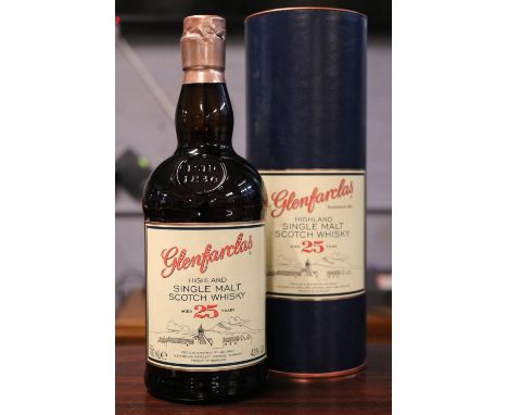 Glenfaclas Highland Single Malt Scotch Whisky 25 Year boxed 700ml 
