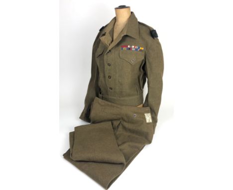 British War Correspondent WW2 Battledress Uniform. A good clean example of a 1940 pattern battledress uniform beleaved worn b