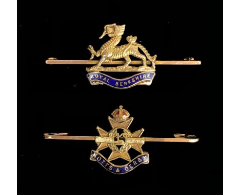 Royal Berkshire Regiment &amp; Sherwood Foresters Gold Regimental Sweetheart Brooches 2 Items.  Comprising: Royal Berkshire R
