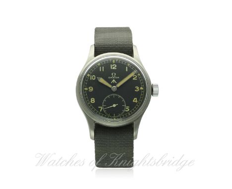 A GENTLEMAN'S STAINLESS STEEL BRITISH MILITARY W.W.W. OMEGA WRIST WATCH CIRCA 1947
D: Black dial with applied Arabic numerals