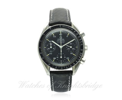 A GENTLEMAN'S STAINLESS STEEL OMEGA SPEEDMASTER AUTOMATIC CHRONOGRAPH WRIST WATCH CIRCA 1995, REF. 175 0032.1
D: Black dial w