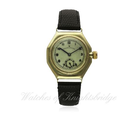 A GENTLEMAN'S 9CT SOLID GOLD ROLEX OYSTER OCTAGONAL WRIST WATCH CIRCA 1930s, REF. 679
D: Silver dial with applied Arabic nume