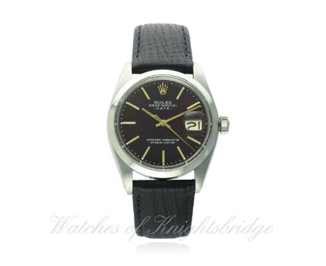 A GENTLEMAN'S STAINLESS STEEL ROLEX OYSTER PERPETUAL DATE WRIST WATCH CIRCA 1966, REF. 1500
D: Red "sunburst" dial with gilt 