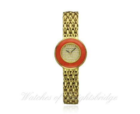 A FINE LADIES 18K SOLID GOLD & DIAMOND AUDEMARS PIGUET BRACELET WATCH CIRCA 1980s
D: Original pave set diamond dial. M: Quart