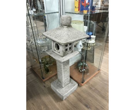 GARDEN PAGODA LIGHT 85CM H