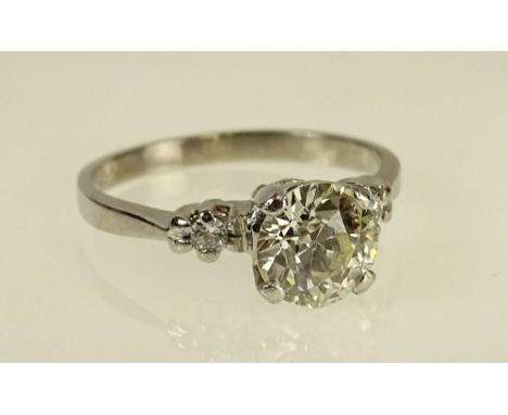 Lady's Vintage approx. 1.60 Carat Round Cut Diamond and Platinum Engagement Ring. Diamond H-I Color, VS Clarity. Signed Plati