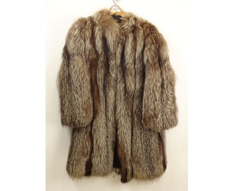 Lady's Vintage Taucher, Santiago Silver Fox Coat. Size Medium. Used Condition. Dry. Shipping $48.00