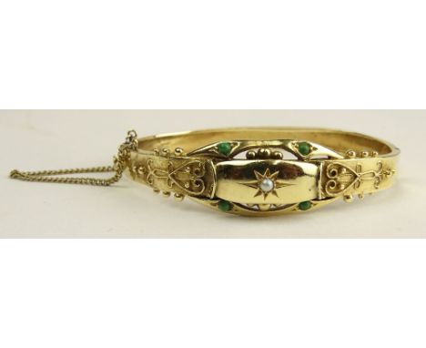 Lady's Vintage 14 Karat Yellow Gold Bangle Bracelet with Small Inset Seed pearls and Jade Beads. Unsigned. Surface Wear and a