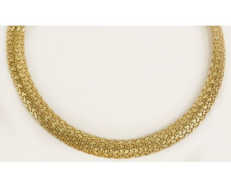 Vintage Italian 14 Karat Yellow Gold Mesh Necklace. Signed 14K, Italy. Good Condition or Better. Measures 17 Inches Long and 