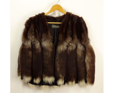 Lady's Vintage Taucher, Satiago Silver Fox Tail Cape. Size Medium. Shedding,  Used Condition. Shipping $48.00