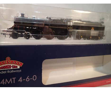 Bachmann 31-117 DC, class 4MT, 75074, black, early crest, DCC fitted, excellent condition, storage wear to box. UK P&amp;P Gr