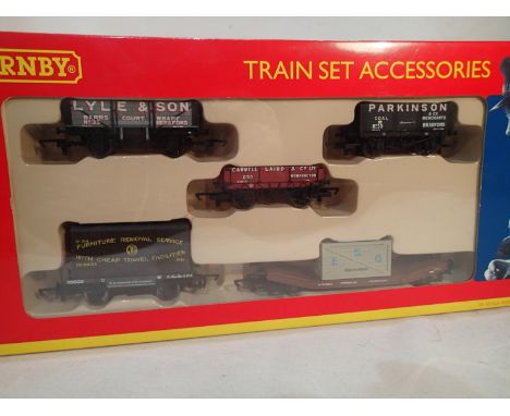 Hornby R6228 pack of five wagons, near mint and boxed. UK P&amp;P Group 1 (£16+VAT for the first lot and £2+VAT for subsequen