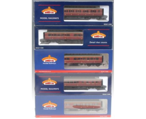 Bachmann Branch-Line Model Railways - five stock cars/coaches comprising 34-251B 57ft Corridor 1st/3rd Crimson LMS coach, 00 