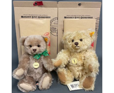 Steiff (Germany) EAN 004353 Classic, blonde mohair replica teddy bear, trademark gold plated 'Steiff' button to ear with red 