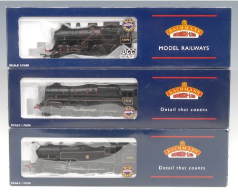 Bachmann Branch-Line Model Railways - 32-503 Standard Class 5MT 73030 BR Black E/Emblem BR1 Tender W/H Pump locomotive, 00 ga