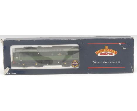 Bachmann Branch-line OO gauge model railways 'Class 25/2 Diesel locomotive, D5237, BR two tone green livery, 32-413, boxed.