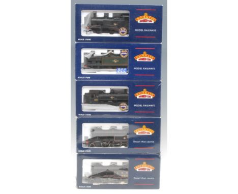 Bachmann Branch-Line Model Railways - 32-225 3F Jinty 47410 BR Black L/Crest locomotive, 00 gauge, boxed; 32-076DC Class 56XX