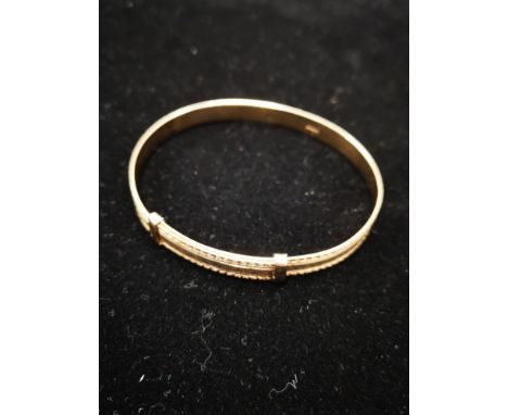 9CT GOLD PATTERNED EXPANDING BANGLE 11G