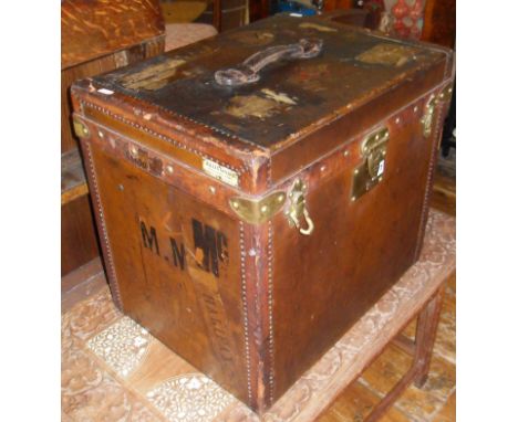 A Malles Goyard leather baggage hat cabin trunk, brass bound with maker's labels, 20" wide x 18" tall x 15" deep