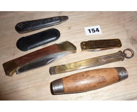 Four fishing/hunting pocket knives, makers include Jernbolaget of Eskilstuna Sweden, Sandvik and the Sheldon knife by Wade & 