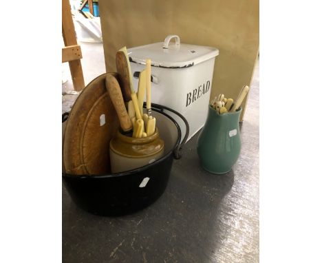 KNIVES, A BREAD BOARD, AN ENAMEL BREAD BIN, TWO ENAMEL BOWLS AND A GREEN JUG
