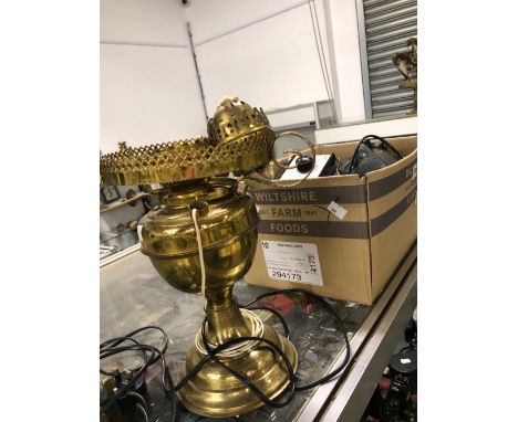 TOY TRAIN AND OTHER POWER UNITS TOGETHER WITH A BRASS OIL LAMP