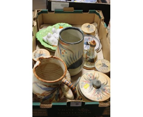 A TRAY OF PORTUGESE CERAMIC STUDIO POTTERY, NAO DUCKS ETC