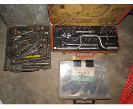 A CASED SOCKET SET, SPANNER SET, SCREWDRIVER SET (3)