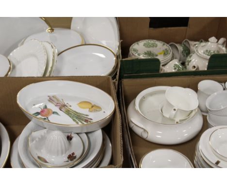 FOUR TRAYS OF CERAMICS TO INCLUDE ROYAL WORCESTER AND MASONS ETC