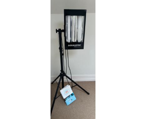 A Derm Atec UVB light 