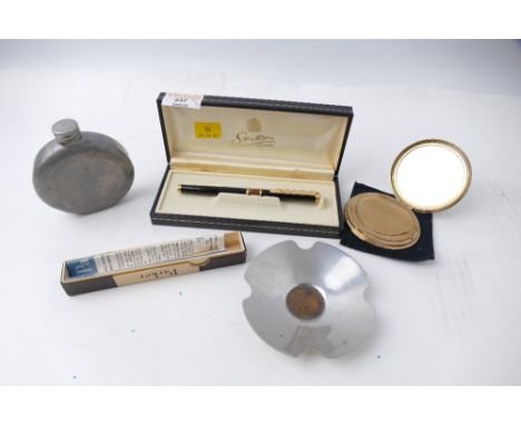 Boxed Stratton pen, vintage Parker pen box containing foreign made ballpoint pen, one penny ashtray, pewter hip flask and Str