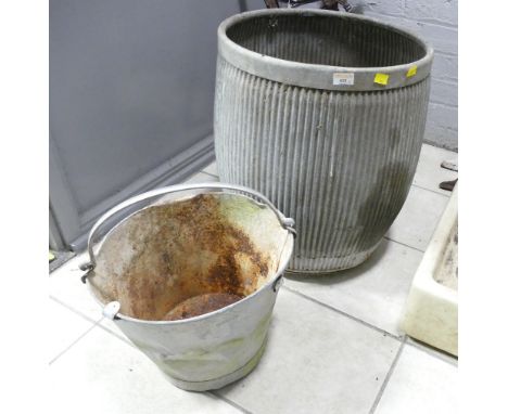 Vintage dolly tub and galvanized bucket