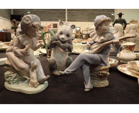 Nao Panda clown with guitar and clown puppy figurines