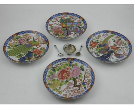 A set of four Chinese decorative ceramic plates, D. 16cm, together with a white metal scallop shell salt and spoon. (7)