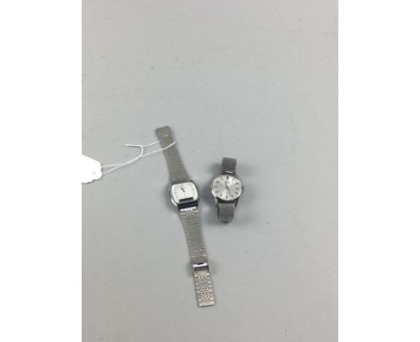 TWO GENTLEMAN'S WRIST WATCHES, comprising a Casio and a Seiko