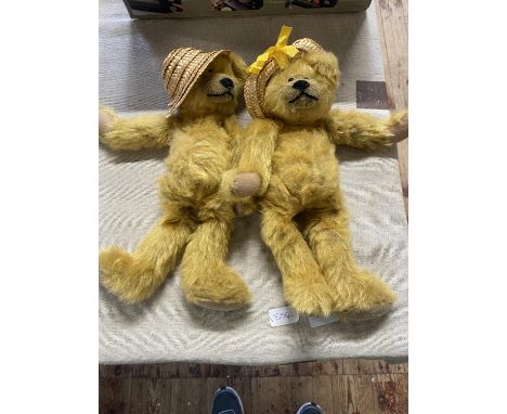 Two vintage bears April Ann and Woody by Russ Berry and Co
