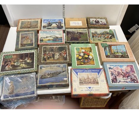 A large selection of vintage Victory jigsaw puzzles (unchecked).